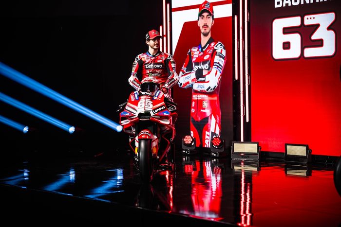 Франческо Баньяйя, команда Ducati
