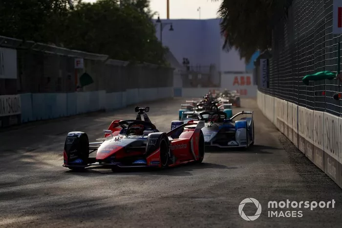 Jérôme d'Ambrosio, Mahindra Racing, M6Electro Maximilian Gunther, BMW I Andretti Motorsports, BMW iFE.20 
