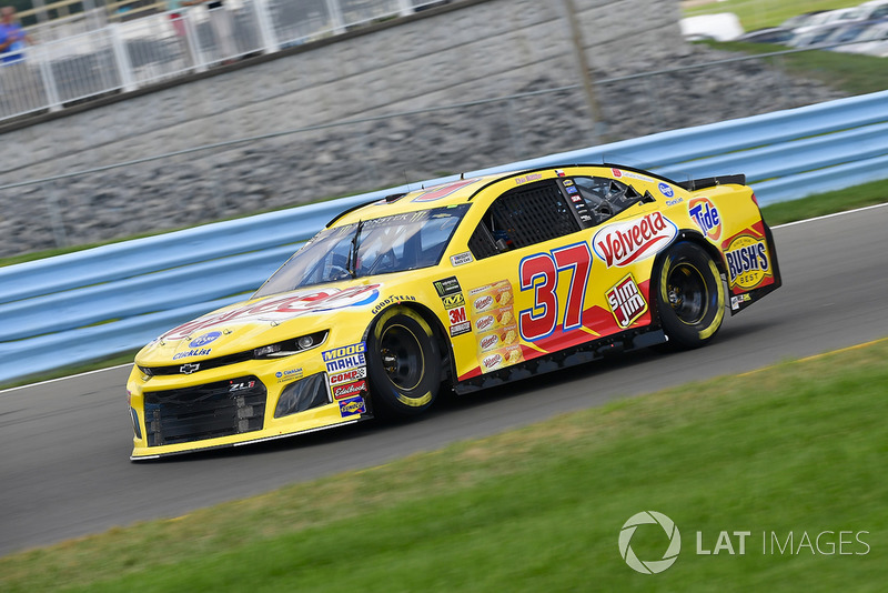 20. Chris Buescher, JTG Daugherty Racing, Chevrolet Camaro Velvet