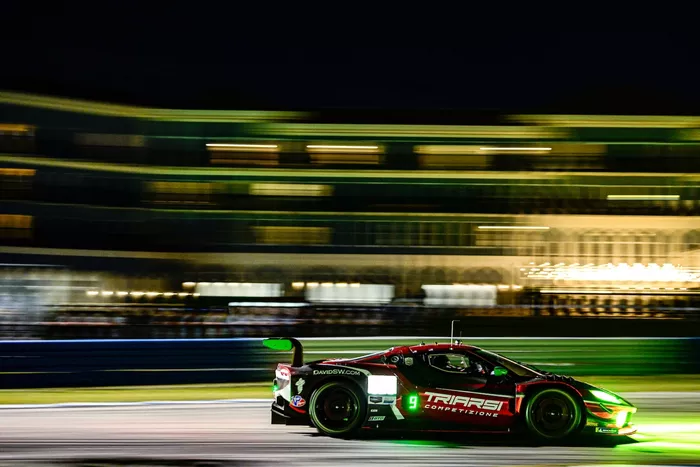 #023 Triarsi Competizione Ferrari 296 GT3: Onofrio Triarsi, Charles Scardina, Alessio Rovera