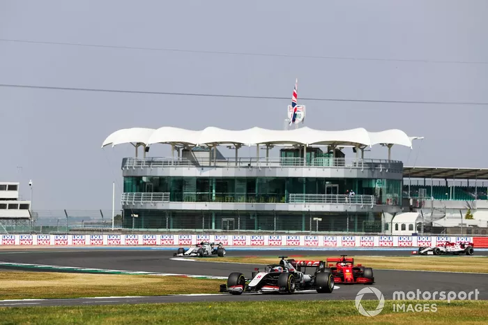Romain Grosjean, Haas VF-20, Sebastian Vettel, Ferrari SF1000, Daniil Kvyat, AlphaTauri AT01