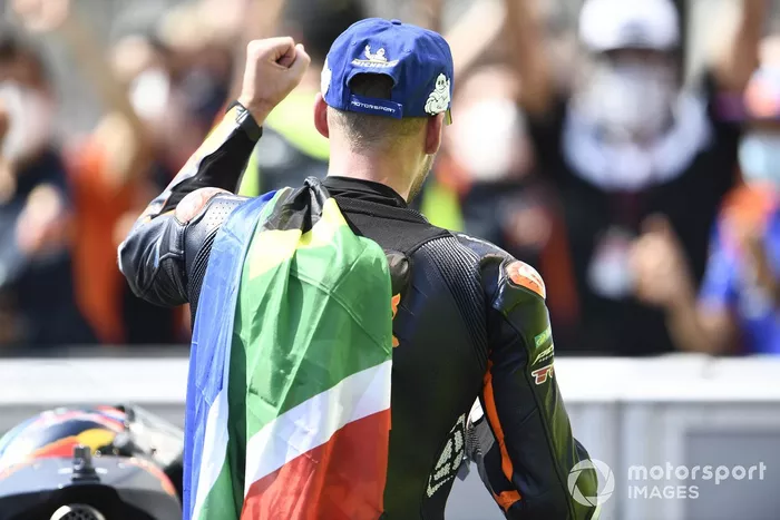 Ganador de la carrera Brad Binder, Red Bull KTM Factory Racing