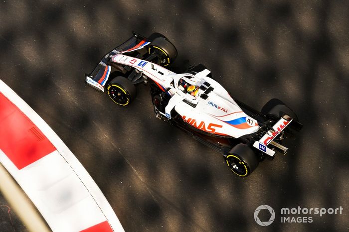 Mick Schumacher, Haas VF-21 