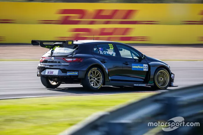 Dylan O'Keeffe, Vukovic Motorsport Renault Megane RS