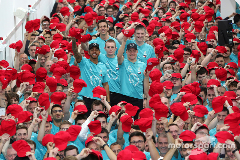 Lewis Hamilton, Toto Wolff, Valtteri Bottas, Mercedes AMG F1 World Championship celebration