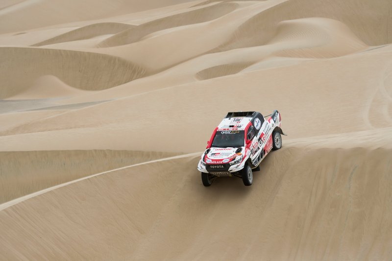 #301 Toyota Gazoo Racing Toyota Hilux: Nasser Al-Attiyah, Matthieu Baumel