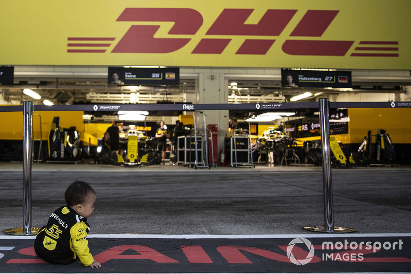 Un pequeño fan de Renault Sport F1 Team