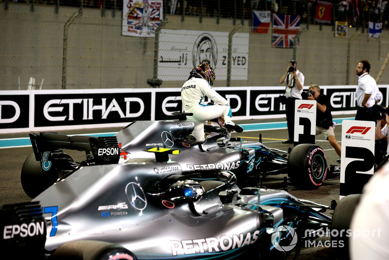 Valtteri Bottas, Mercedes-AMG F1 W09 and Lewis Hamilton, Mercedes-AMG F1 W09 in Parc Ferme