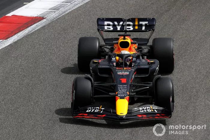 Max Verstappen, Red Bull Racing RB18

