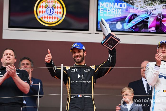 Podio: tercer lugar Jean-Eric Vergne, DS Techeetah