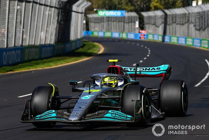 Lewis Hamilton, Mercedes W13