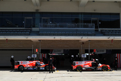 #25 CEFC Manor Oreca 07 Gibson: Roberto Gonzalez, Simon Trummer, Vitaly Petrov, #24 CEFC Manor Oreca