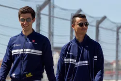Pascal Wehrlein, Sauber camina por el circuito