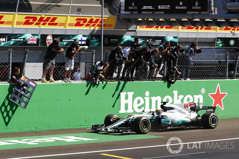 İtalya GP - Kazanan: Lewis Hamilton