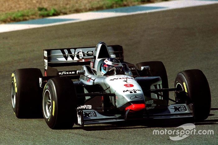 No GP da Europa de 1997, foi a vez de Mika Häkkinen fazer a Finlândia ficar em evidência novamente na F1 ao vencer pela primeira vez na carreira.