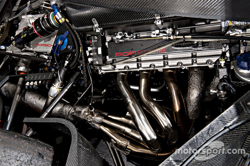 Porsche LMP2000