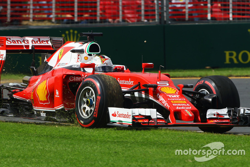 Sebastian Vettel, Ferrari SF16-H runs wide