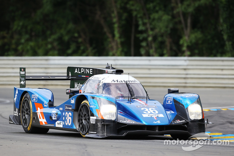 #36 Signatech, Alpine A460: Gustavo Menezes, Nicolas Lapierre, Stéphane Richelmi