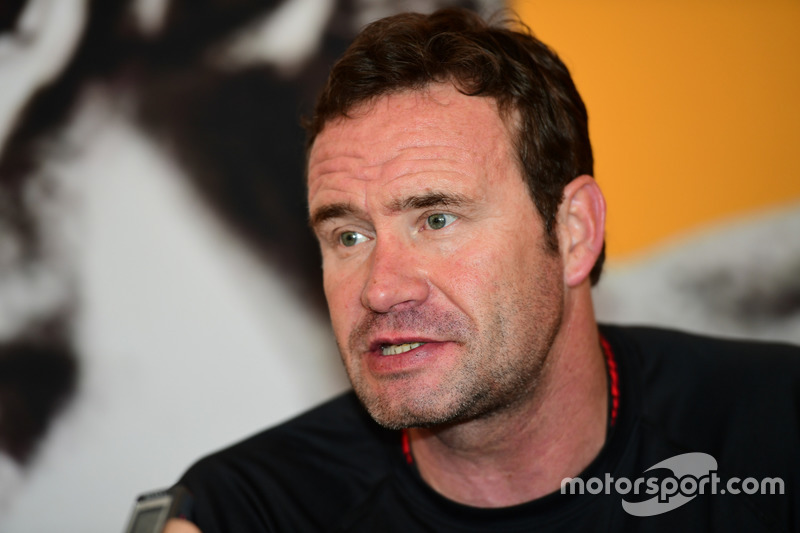 Teilzeitprogramm: Buddy Lazier