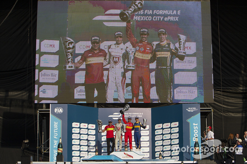 Podio: Ganador Lucas di Grassi, ABT Schaeffler Audi Sport, segundo lugar  Jérôme d'Ambrosio, Dragon 