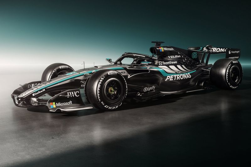 Mercedes W17