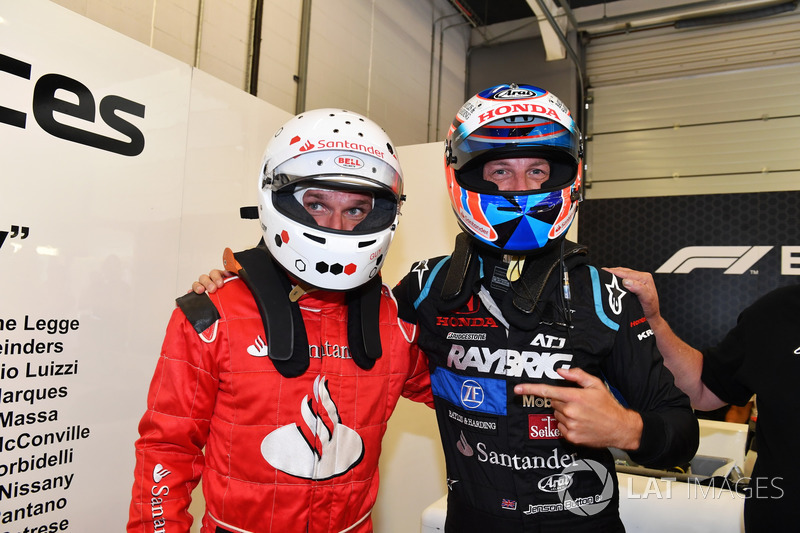 Jenson Button, F1 Experiences 2-Seater Driver and F1 Experiences 2-Seater passenger Guy Martin,