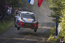 Thierry Neuville, Nicolas Gilsoul, Hyundai i20 WRC, Hyundai Motorsport