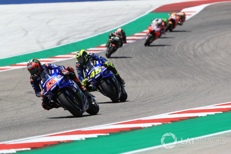 Маверик Виньялес, Yamaha Factory Racing, Валентино Росси, Yamaha Factory Racing