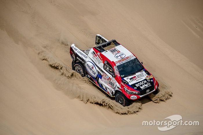 #309 Toyota Gazoo Racing Toyota: Bernhard ten Brinke, Michel Périn