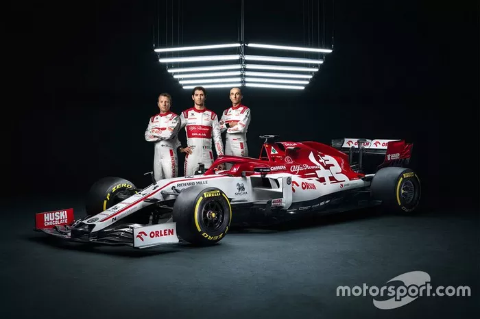 Kimi Raikkonen, Antonio Giovinazzi,  Robert Kubica, Alfa Romeo Racing C39
