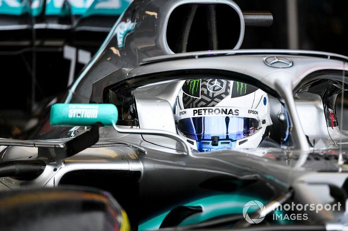 Valtteri Bottas, Mercedes AMG F1, in his cockpit