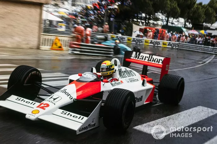 Vueltas rápidas: Ayrton Senna 12%  