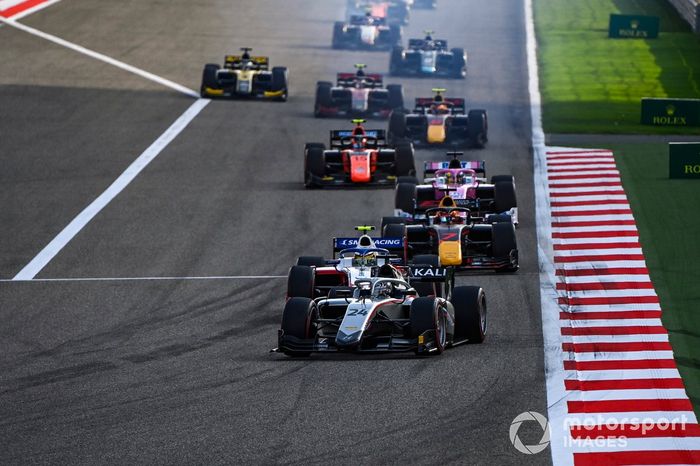 Nikita Mazepin, Hitech Grand Prix, Robert Shwartzman, Prema Racing, Yuki Tsunoda, Carlin 