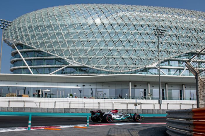 Frederik Vesti, Mercedes W13 