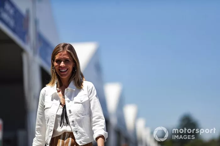 La presentatrice TV Nicki Shields 