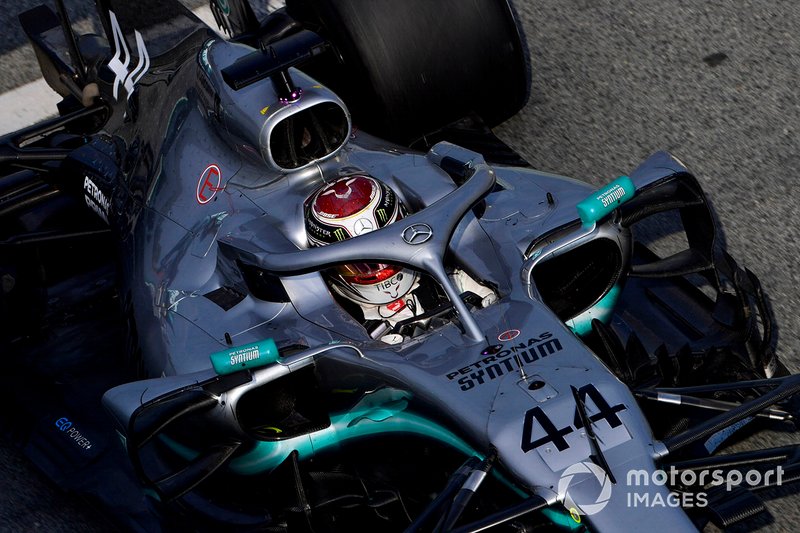 Lewis Hamilton, Mercedes AMG F1 W10. 