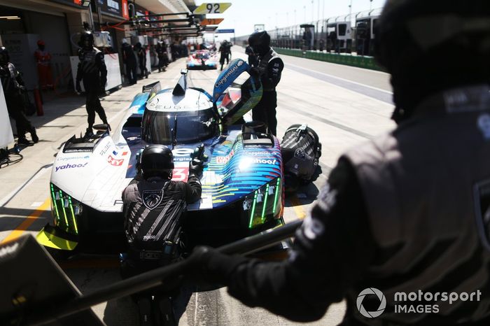 #93 Peugeot Totalenergies Peugeot 9X8: Mikkel Jensen, Nico Muller, Jean-Eric Vergne