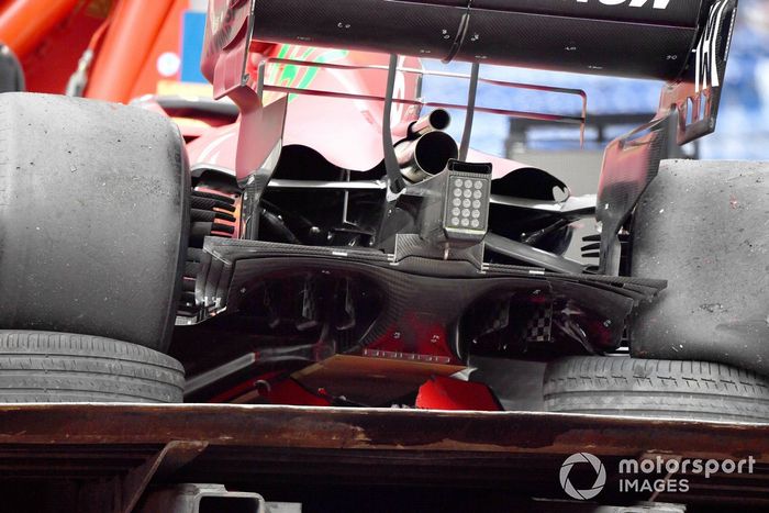 El monoplaza dañado de Charles Leclerc, Ferrari SF21