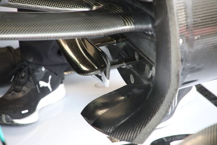 Mercedes W15 detalles técnicos