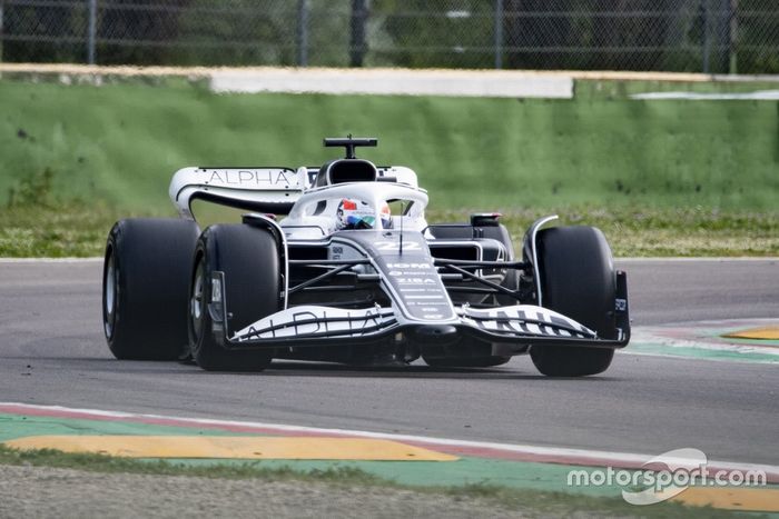 Yuki Tsunoda, AlphaTauri AT03
