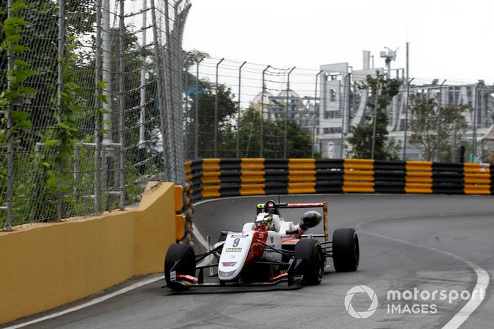 Mick Schumacher, SJM Theodore Racing by PREMA