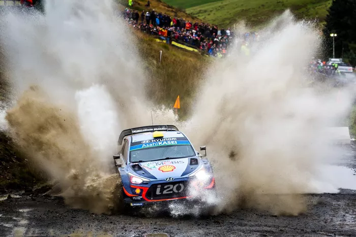 Andreas Mikkelsen, Anders Jæger, Hyundai Motorsport Hyundai i20 Coupe WRC Fabien Dufour