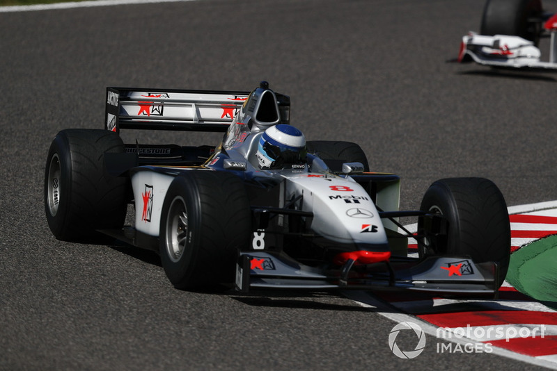 Mika Hakkinen, McLaren MP4-13 Leyendas F1 30 aniversario