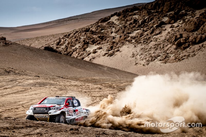 #301 Toyota Gazoo Racing Toyota Hilux: Nasser Al-Attiyah, Matthieu Baumel