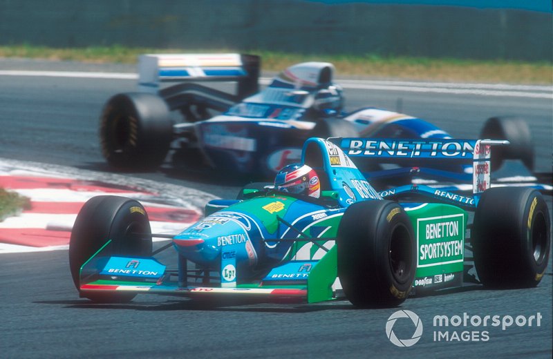 Michael Schumacher, Benetton B194 with Damon Hill, Williams FW16