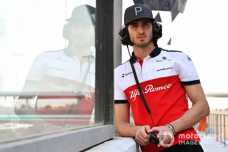 #99 Antonio Giovinazzi