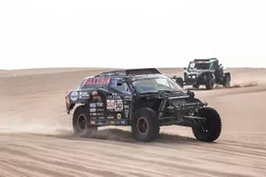 #347 Maxxis Dakar Team: Tim Coronel, Tom Coronel 