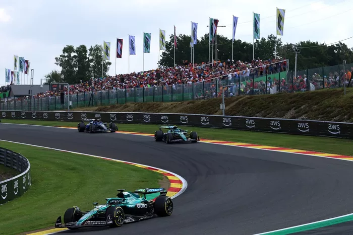 Lance Stroll, Aston Martin Racing, Fernando Alonso, Aston Martin Racing, Alexander Albon, Williams