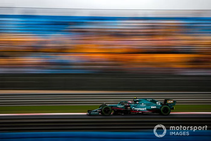 Sebastian Vettel, Aston Martin AMR21