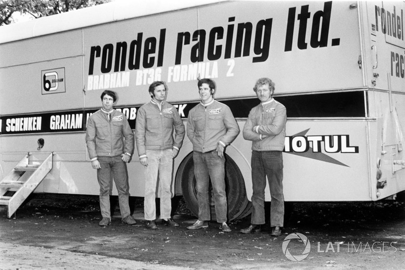 Команда Rondel Racing в Ф2: Клайв Уолтон, Рон Деннис, Нил Трандл и Престон Андерсон